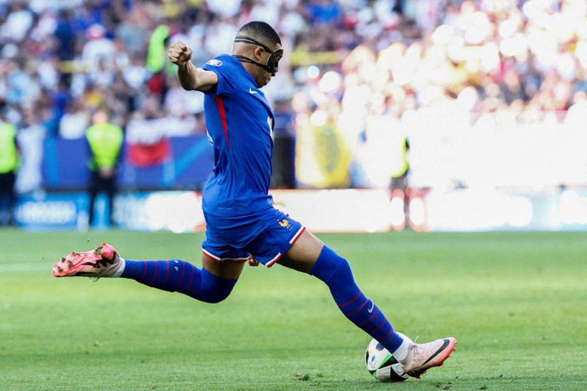 米乐体育官方网站入口-巴黎欲夺冠军秀，摩纳哥力求反弹