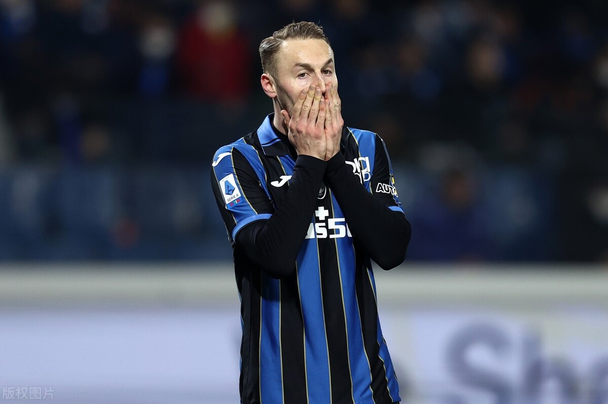 米乐足球官网-关于热那亚球员状态回暖，或成为黑马的信息